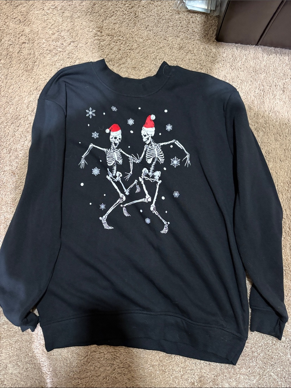 Black Holiday Skeleton Graphic Sweatshirt - Unbranded